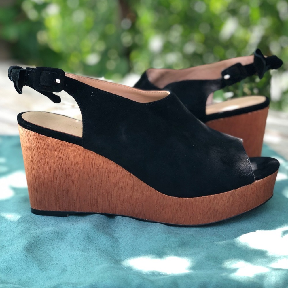 Anthropologie bow-back wooden wedge sandals